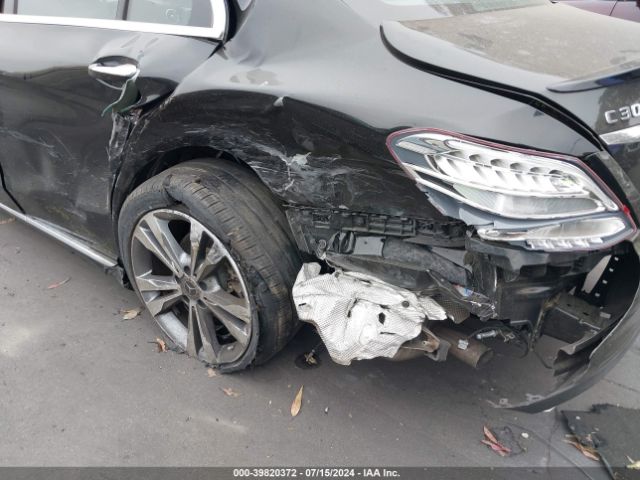 55SWF4JB8JU270014 Mercedes-Benz C 300