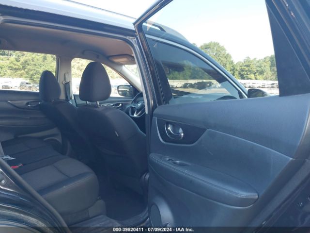 KNMAT2MT2KP501204 Nissan ROGUE SV