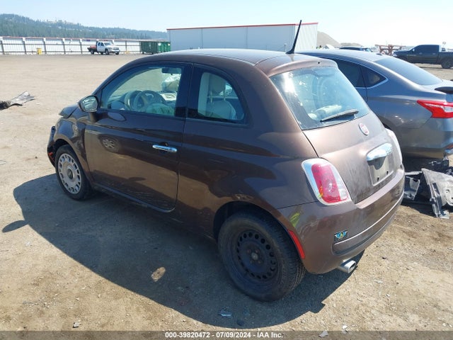 2013 FIAT 500 3C3CFFAR4DT753068 Photo 2