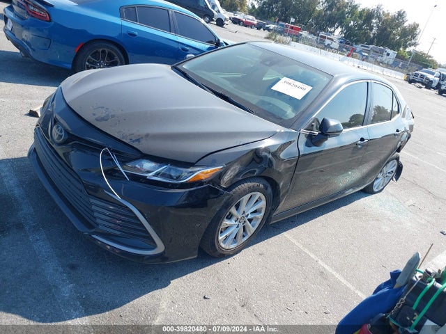 Toyota CAMRY LE 2021 4T1C11AK9MU601465 Image 2
