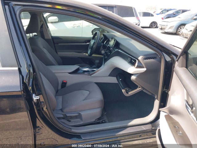 Toyota CAMRY LE 2021 4T1C11AK9MU601465 Image 5