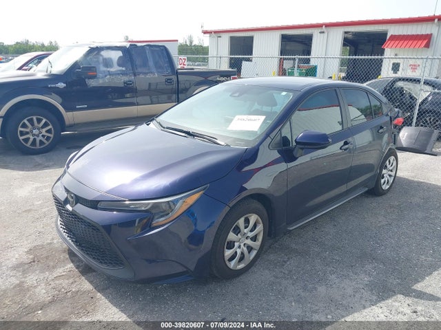 Toyota COROLLA LE 2022 5YFEPMAE8NP370659 Image 2