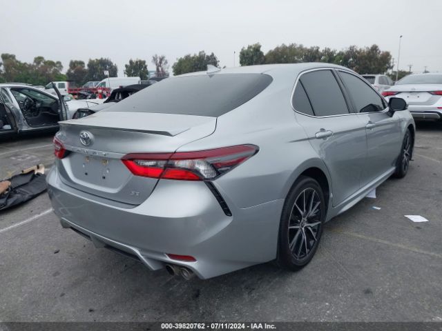 4T1G11AK6MU515886 Toyota CAMRY SE