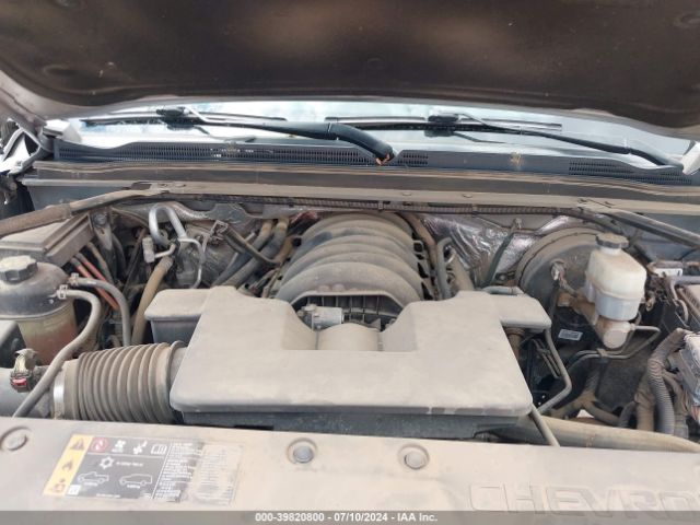 1GNSCHKC1JR126068 Chevrolet Suburban Lt