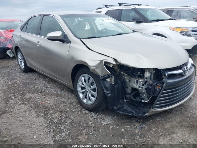 Toyota CAMRY LE 2015 4T4BF1FKXFR480038 main image