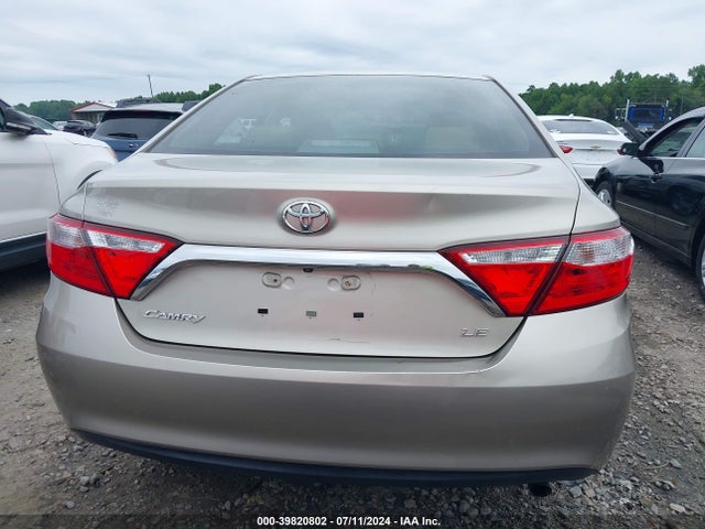 Toyota CAMRY LE 2015 4T4BF1FKXFR480038 Image 17