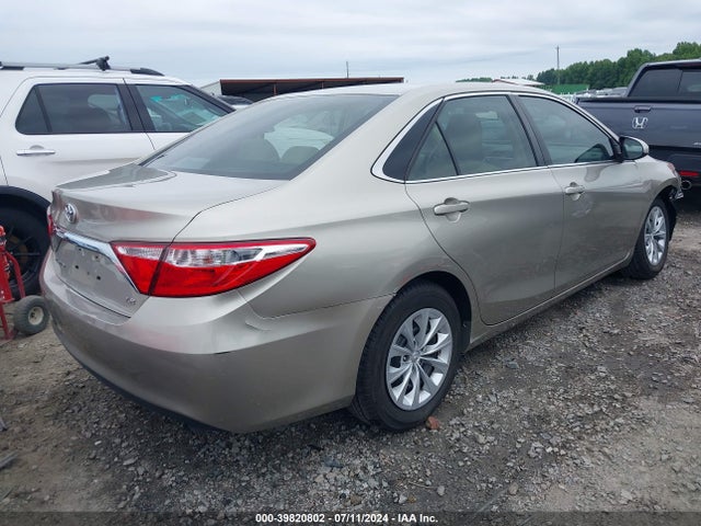 Toyota CAMRY LE 2015 4T4BF1FKXFR480038 Image 4