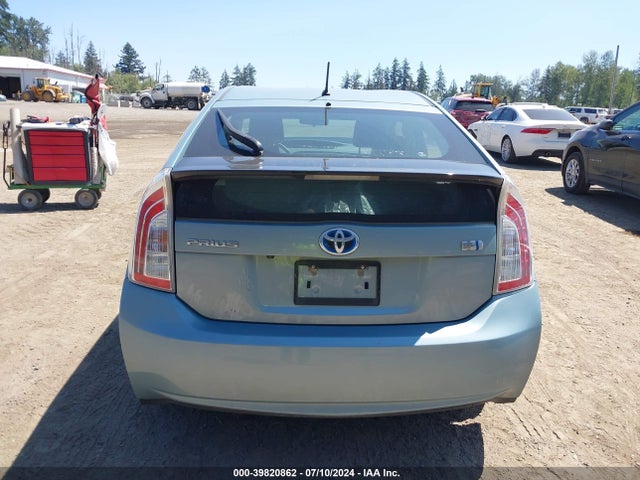 Toyota Prius Two 2015 JTDKN3DU8F1968150 Image 16