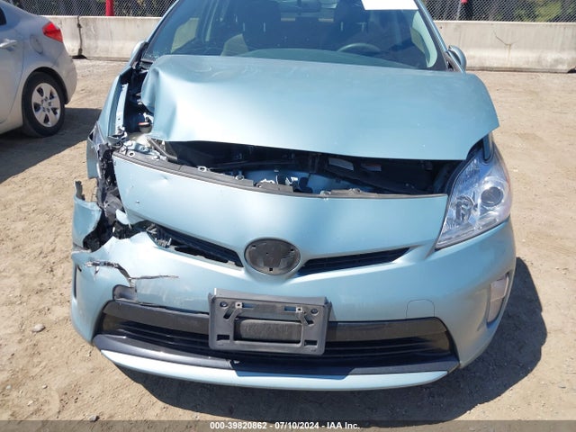 Toyota Prius Two 2015 JTDKN3DU8F1968150 Image 18