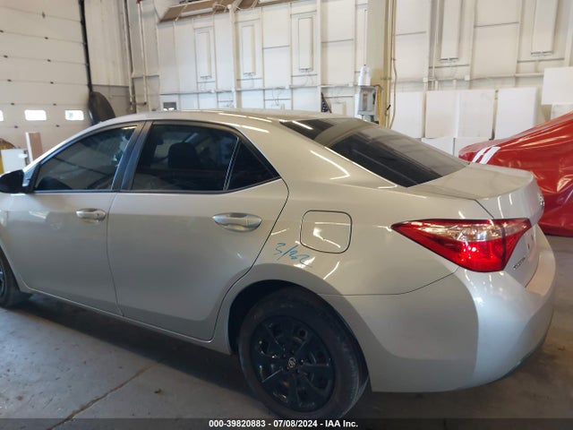 Toyota COROLLA LE 2018 2T1BURHE5JC044794 Image 14
