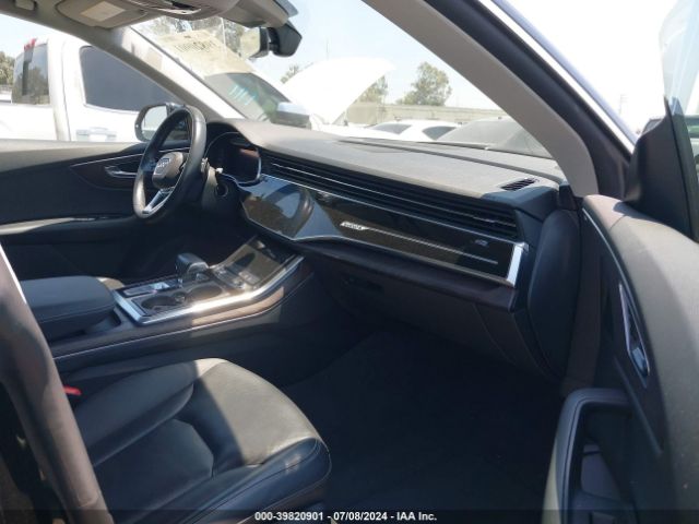 WA1BVAF19KD011844 Audi Q8 55 Premium
