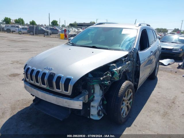 1C4PJMCB0GW320670 Jeep Cherokee Latitude