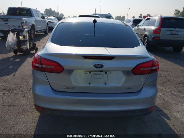 1FADP3H27JL313444 Ford FOCUS SEL