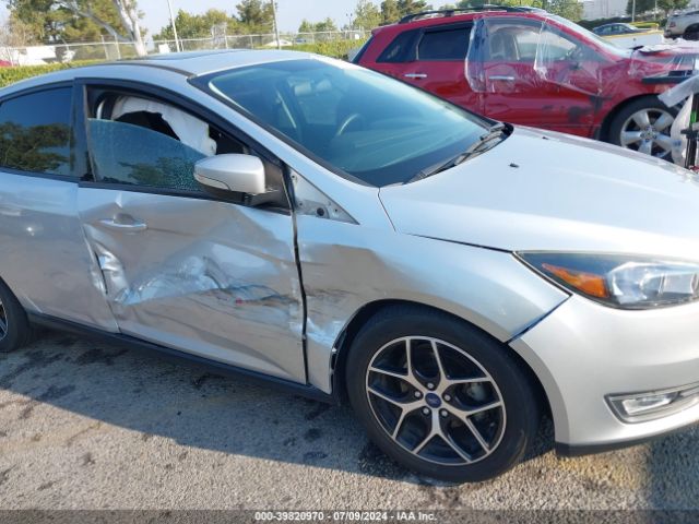 1FADP3H27JL313444 Ford FOCUS SEL