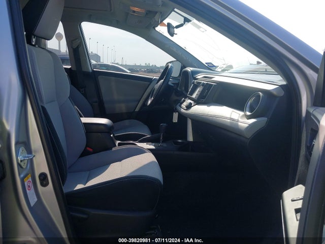 Toyota Rav4 Xle 2016 2T3WFREV5GW256691 Image 5