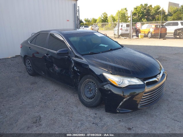 Toyota CAMRY LE 2015 4T4BF1FK3FR509783 главное изображение