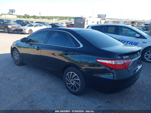 Toyota CAMRY LE 2015 4T4BF1FK3FR509783 Image 3