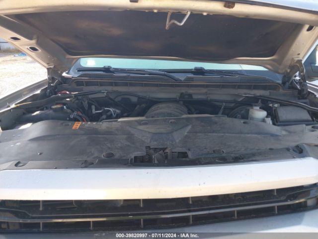 3GCUKREC2JG488772 Chevrolet Silverado 1500 2lt