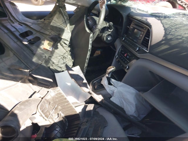 Hyundai ELANTRA SE 2017 5NPD74LF5HH080933 Image 5