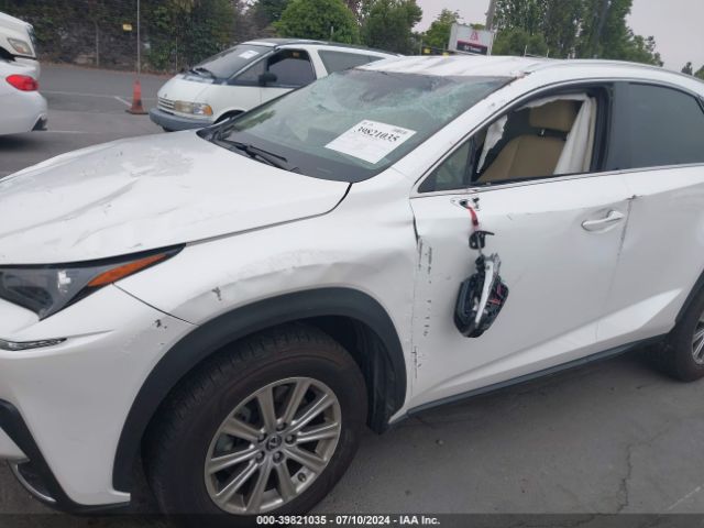 JTJYARBZ9K2138771 Lexus NX 300