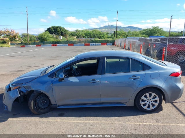 Toyota COROLLA LE 2022 JTDEPMAE6N3011657 Image 13