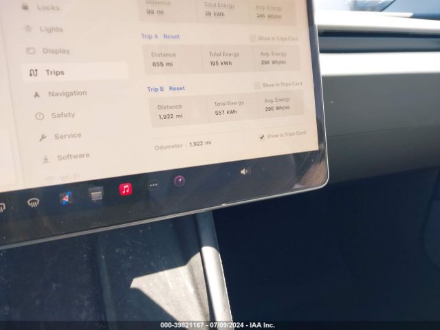 5YJ3E1ET7RF784327 Tesla MODEL 3