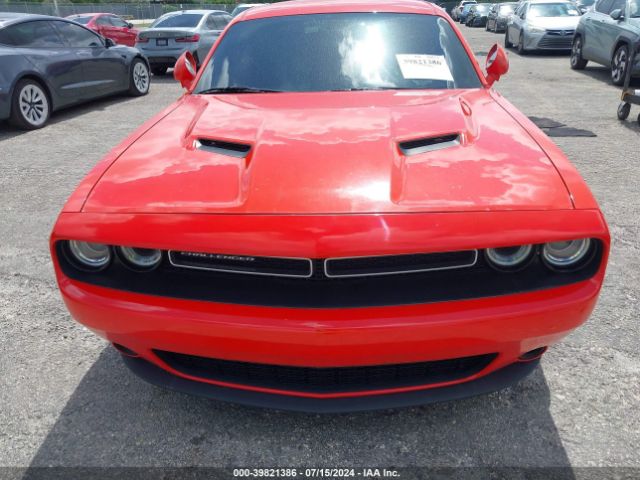 2C3CDZAG2LH105256 Dodge Challenger Sxt