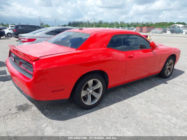 2C3CDZAG2LH105256 Dodge Challenger Sxt