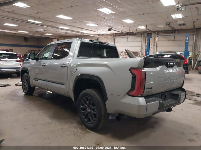 Toyota Tundra Platinum 2024 5TFNA5DB4RX154582 Image 3