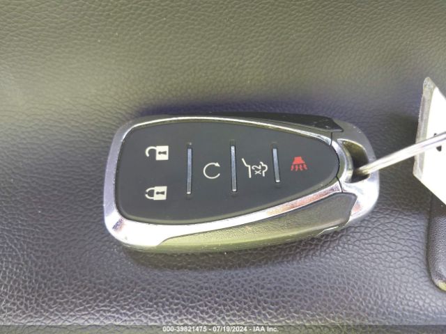 2GNAXKEV2M6117258 Chevrolet Equinox Fwd Lt