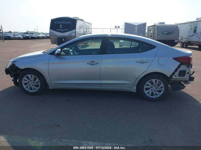 Hyundai ELANTRA SE 2020 5NPD74LF5LH505060 Image 14