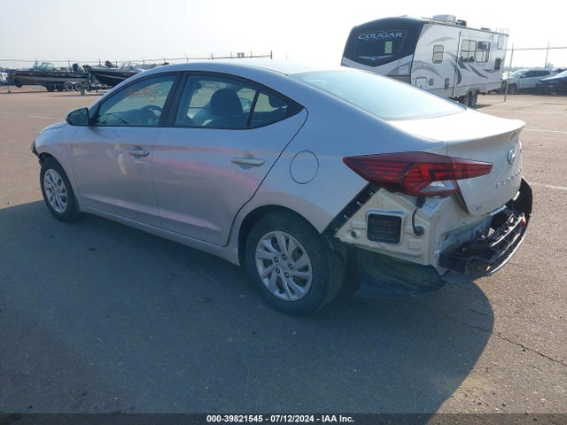 Hyundai ELANTRA SE 2020 5NPD74LF5LH505060 Image 3