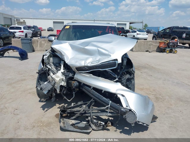 KIA Soul 2014 KNDJN2A24E7707571 Image 12