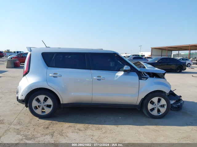 KIA Soul 2014 KNDJN2A24E7707571 Image 13