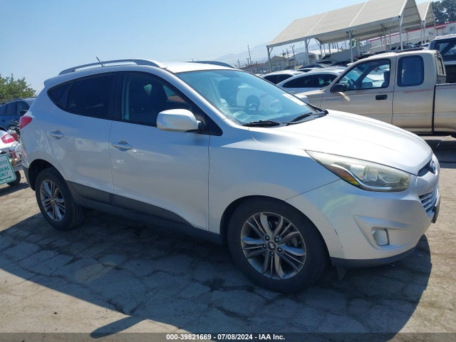 2015 KM8JU3AG0FU987296 main image