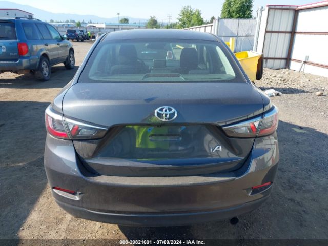 3MYDLBYV2HY180248 Toyota YARIS IA