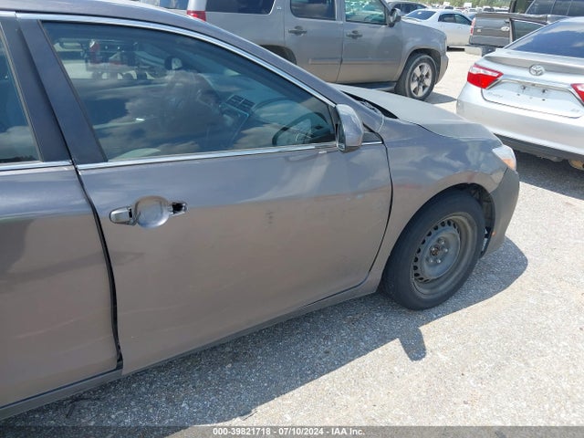 Toyota CAMRY LE 2016 4T4BF1FK4GR542339 Image 19