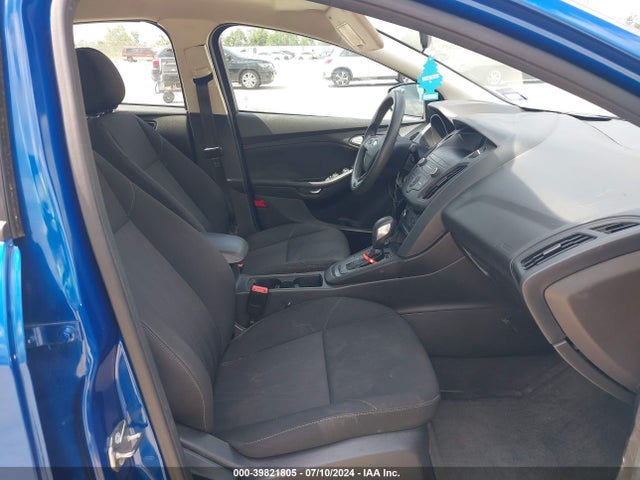 Ford FOCUS SE 2018 1FADP3F28JL216773 Image 5