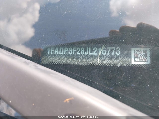 Ford FOCUS SE 2018 1FADP3F28JL216773 Image 9