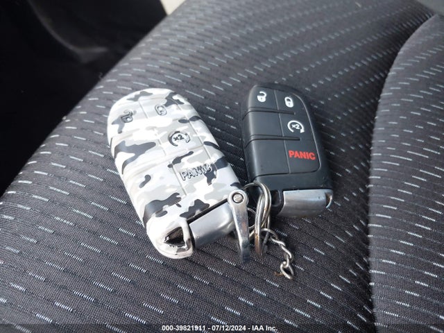 Dodge Journey Sxt 2018 3C4PDCBB9JT475217 Image 11