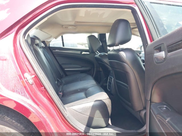 Chrysler 300C 2016 2C3CCAEG3GH282242 Image 8