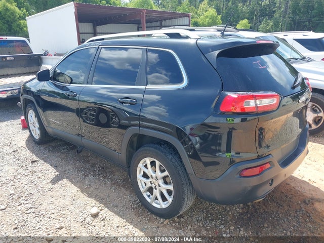 1C4PJLCB6FW770736 Jeep Cherokee Latitude