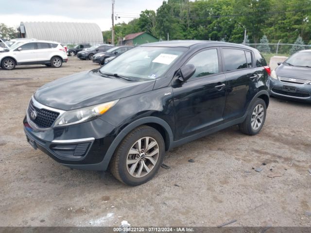KNDPBCAC2F7772292 KIA Sportage Lx