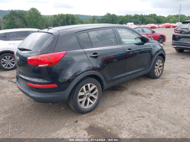 KNDPBCAC2F7772292 KIA Sportage Lx