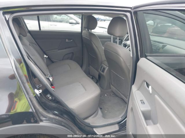 KNDPBCAC2F7772292 KIA Sportage Lx