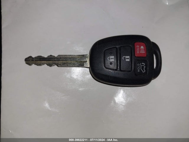 Toyota Rav4 Xle 2015 JTMRFREV9FD111646 Image 11