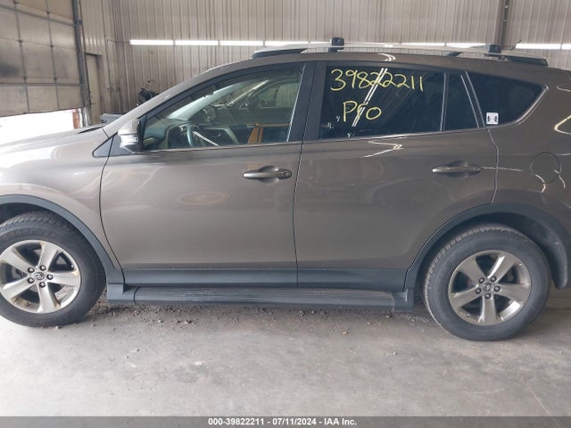 Toyota Rav4 Xle 2015 JTMRFREV9FD111646 Image 14