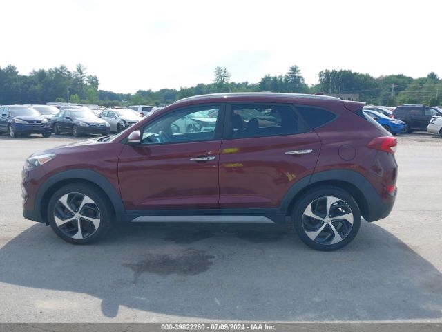 KM8J3CA26HU419273 Hyundai Tucson Limited