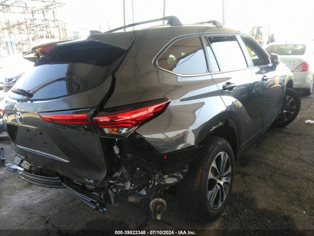 Toyota Highlander Xle 2023 5TDKDRAH1PS513786 Image 4