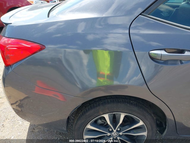 Toyota COROLLA SE 2017 5YFBURHE0HP573029 Image 17